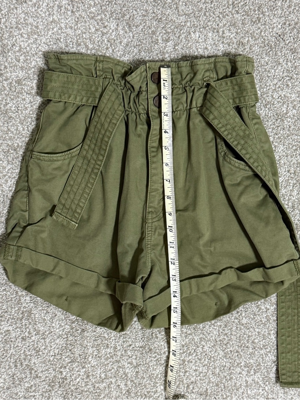 Abercrombie & Fitch Olive High-Waist Paperbag Shorts with Belt - Picture 6 of 8